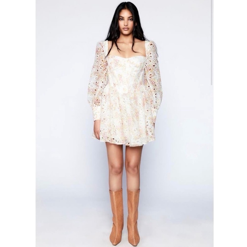 Bardot Lila Flounce Dress Womens 8 L Floral Eyelet Mini Dress‎ Romantic Western